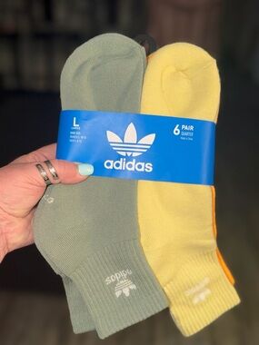 Adidas Quarter Socks - men’s or women’s. Size large.